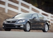 Lexus LS460